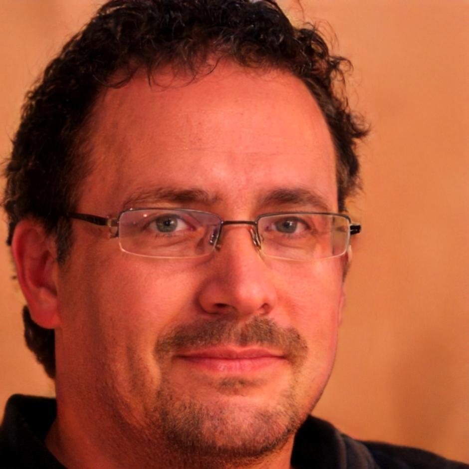 Urbano Cardona, asesor fiscal